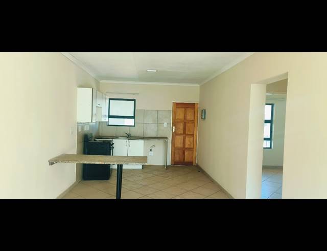 2 BEDROOM APARTMENT TO LET IN WITPOORTJIE